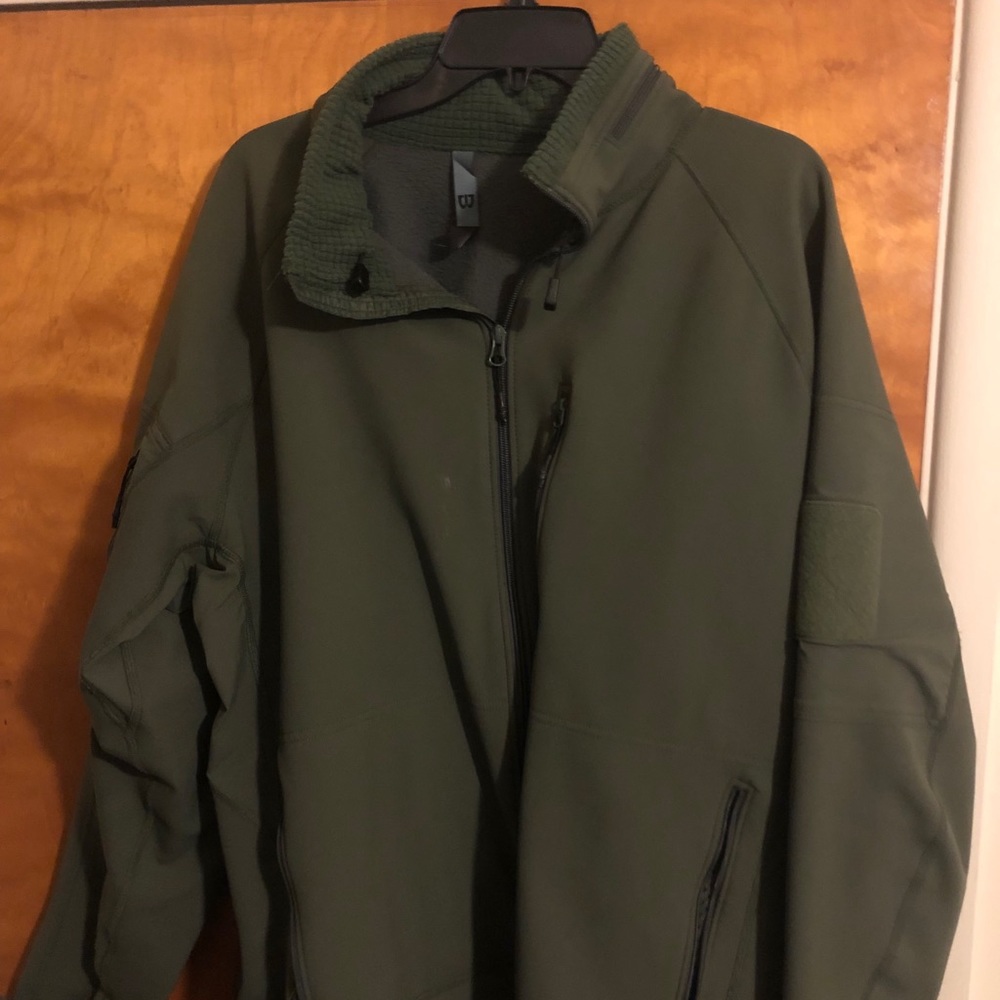Beyond Clothing Softshell